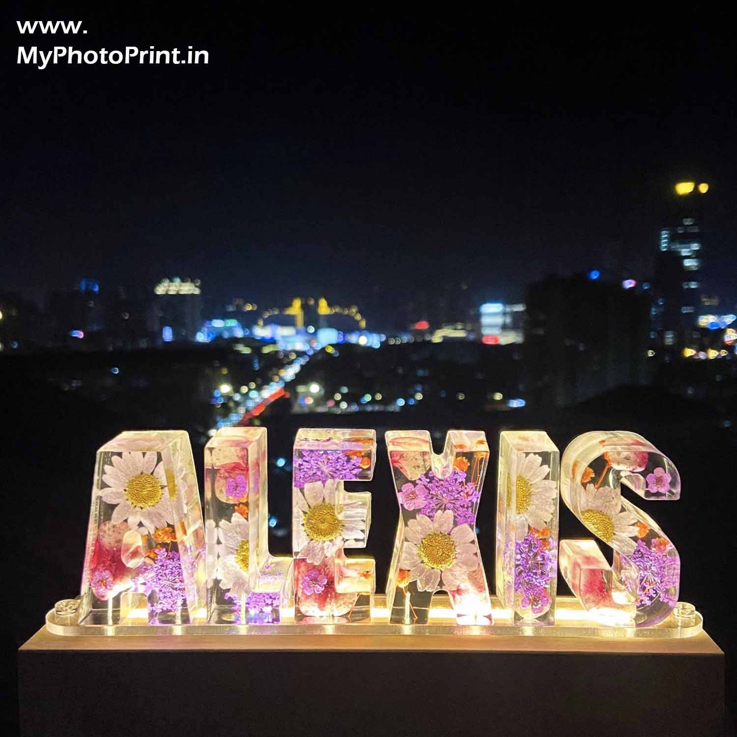 Personalized unique Letter Crystal Lamp Dried Flower Resin Crystal Lamp Eternal Flower Letter Lamp Decoration#2090