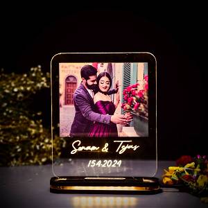 Personalized  Romantic Square Photo Acrylic Lamp, Valentines Day Gift, Couple Gift, Custom Name Desk Lamp, Gift for Her / Him #2457