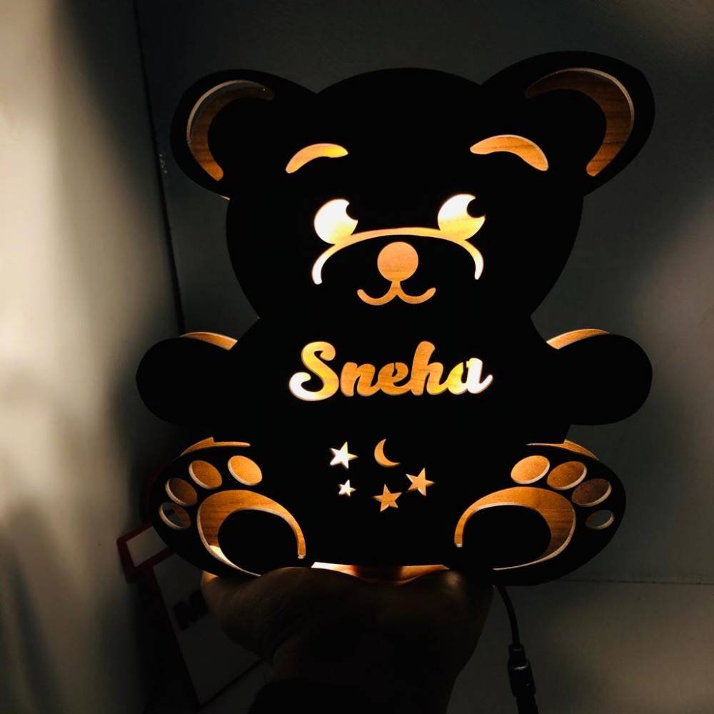 https://storage.myphotoprint.in/products/542975_customized-teddy-bear-name-board-with-led367480.jpeg
