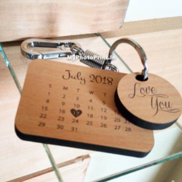 Engraved Calendar Keychain Wooden
